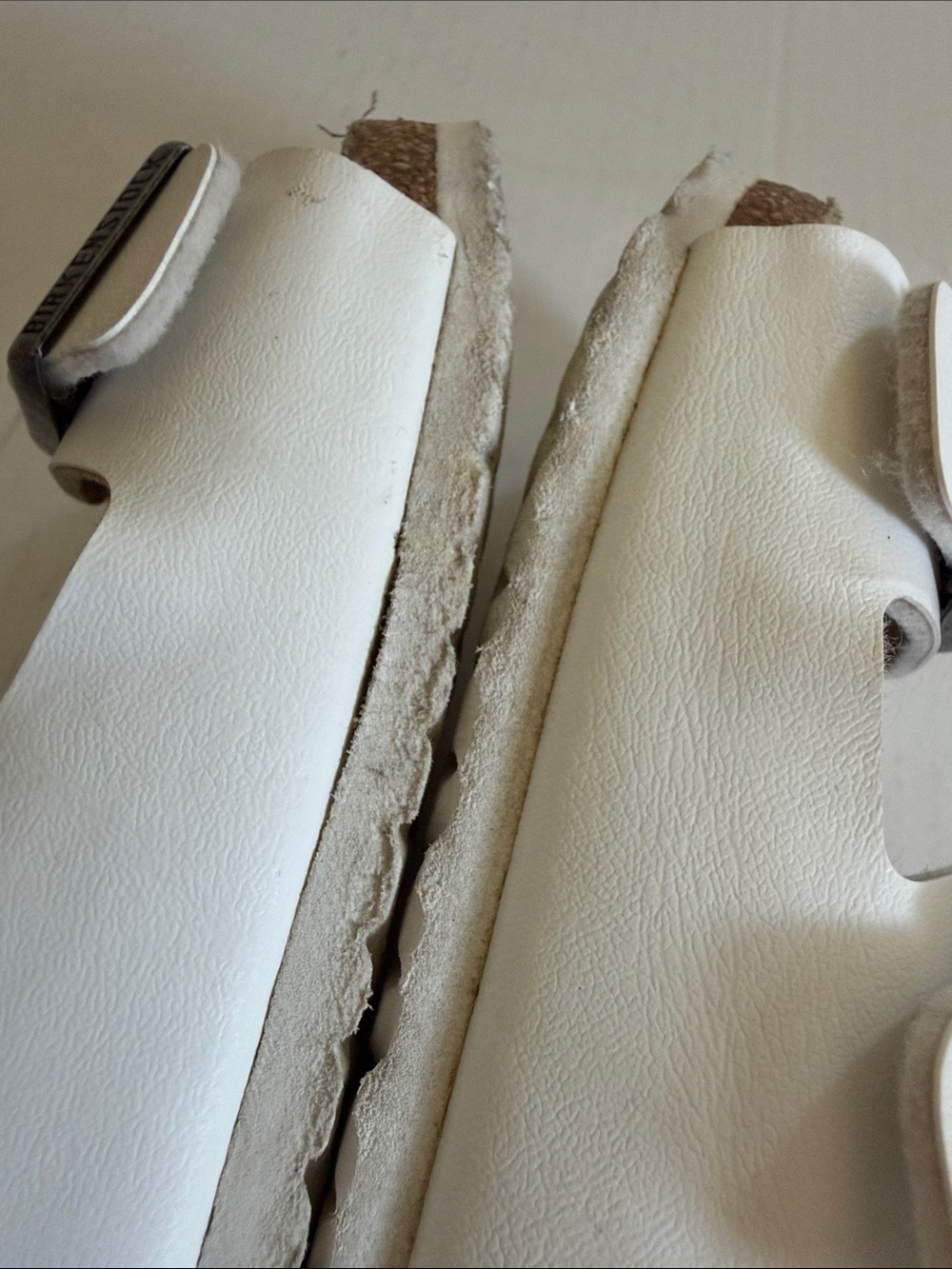 Birkenstocks Arizona White Sandals - Girls Size 34 - Picture 7 of 11